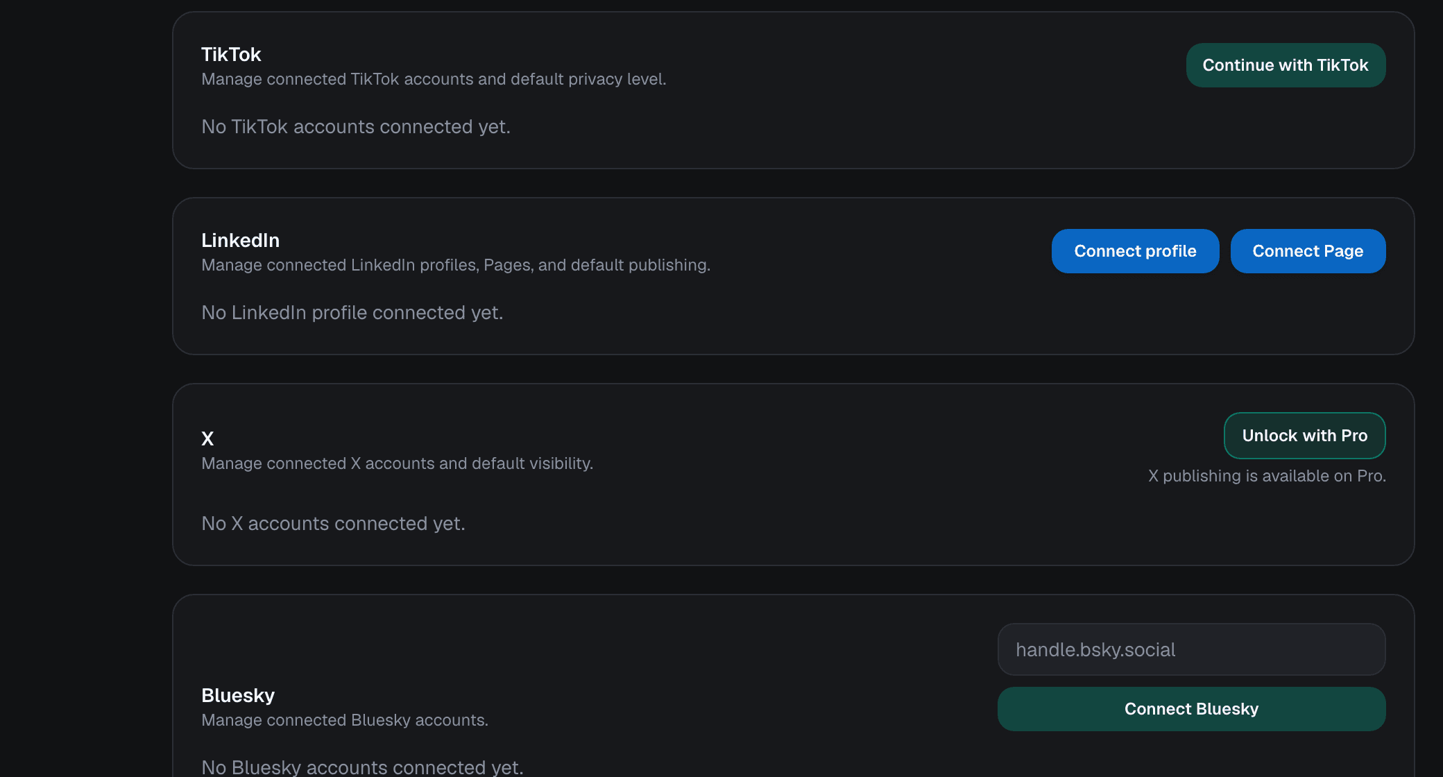 DoroSocial Social Integrations settings page showing platform connect buttons.